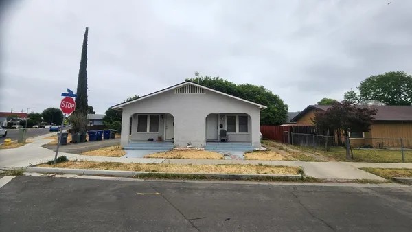 $274,900 | 450 North 6th Street, Coalinga, CA 93210