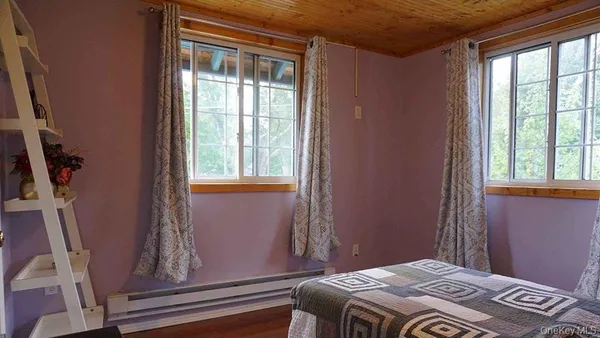 $650,000 | 26 Maple Avenue, Kauneonga Lake, NY 12749