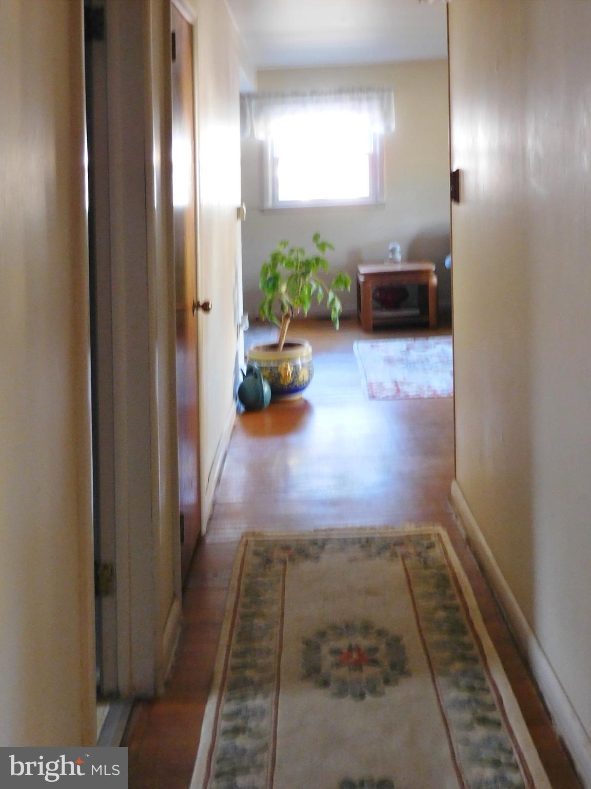 209 Delview Lane Delanco, NJ 08075 - Photo 18 of 42 Hallway