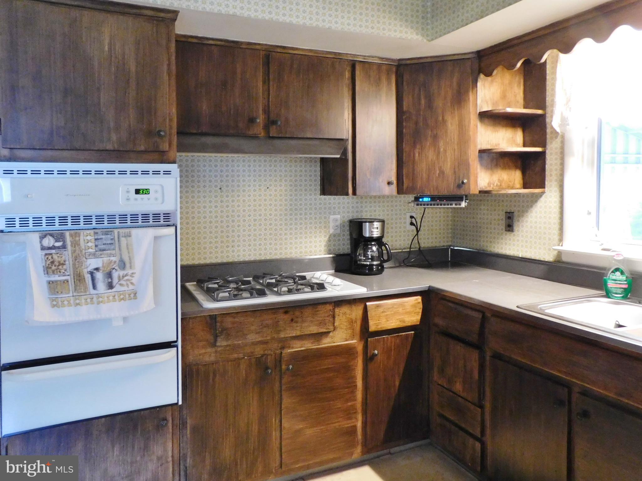 209 Delview Lane Delanco, NJ 08075 - Photo 20 of 42 Kitchen