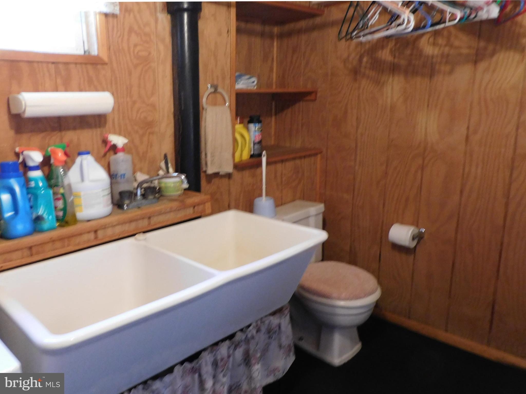 209 Delview Lane Delanco, NJ 08075 - Photo 35 of 42 Laundryroom