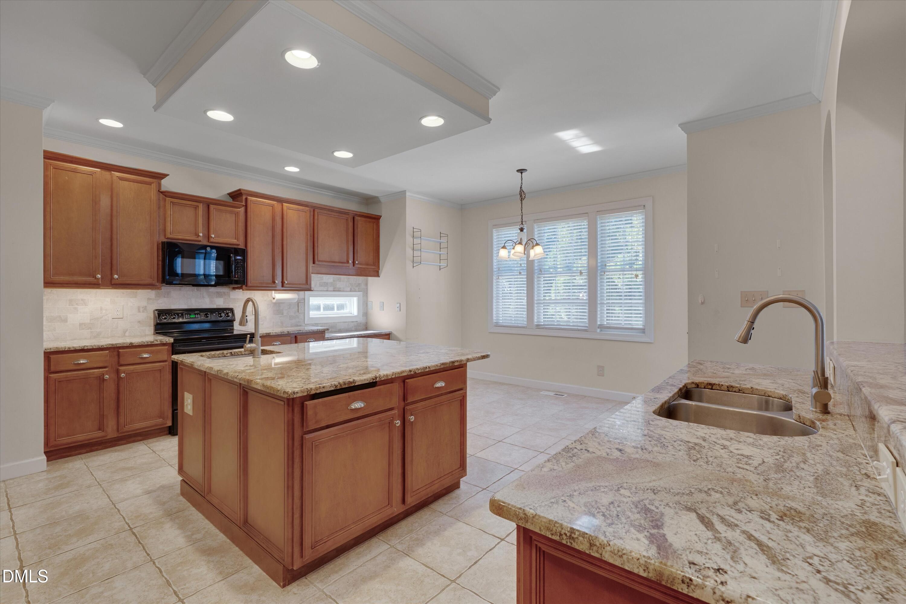 112 Beckford Road Cary, NC 27518 - Photo 20 of 55 Recessed Lighting