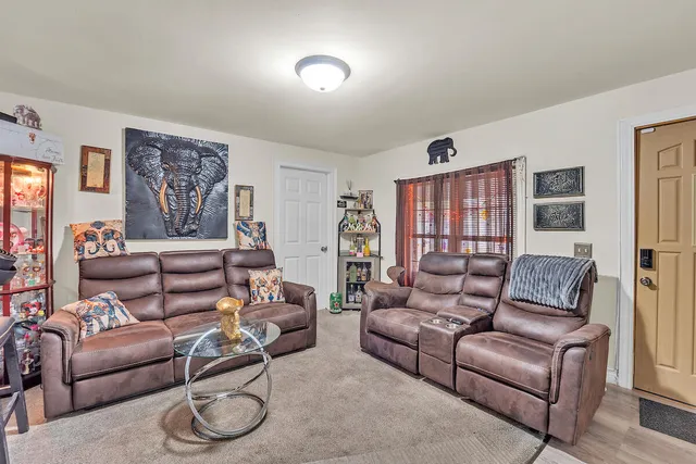 $185,000 | 1423 Erie Street, Racine, WI 53402