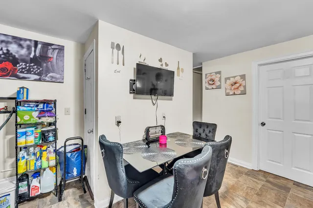 $185,000 | 1423 Erie Street, Racine, WI 53402