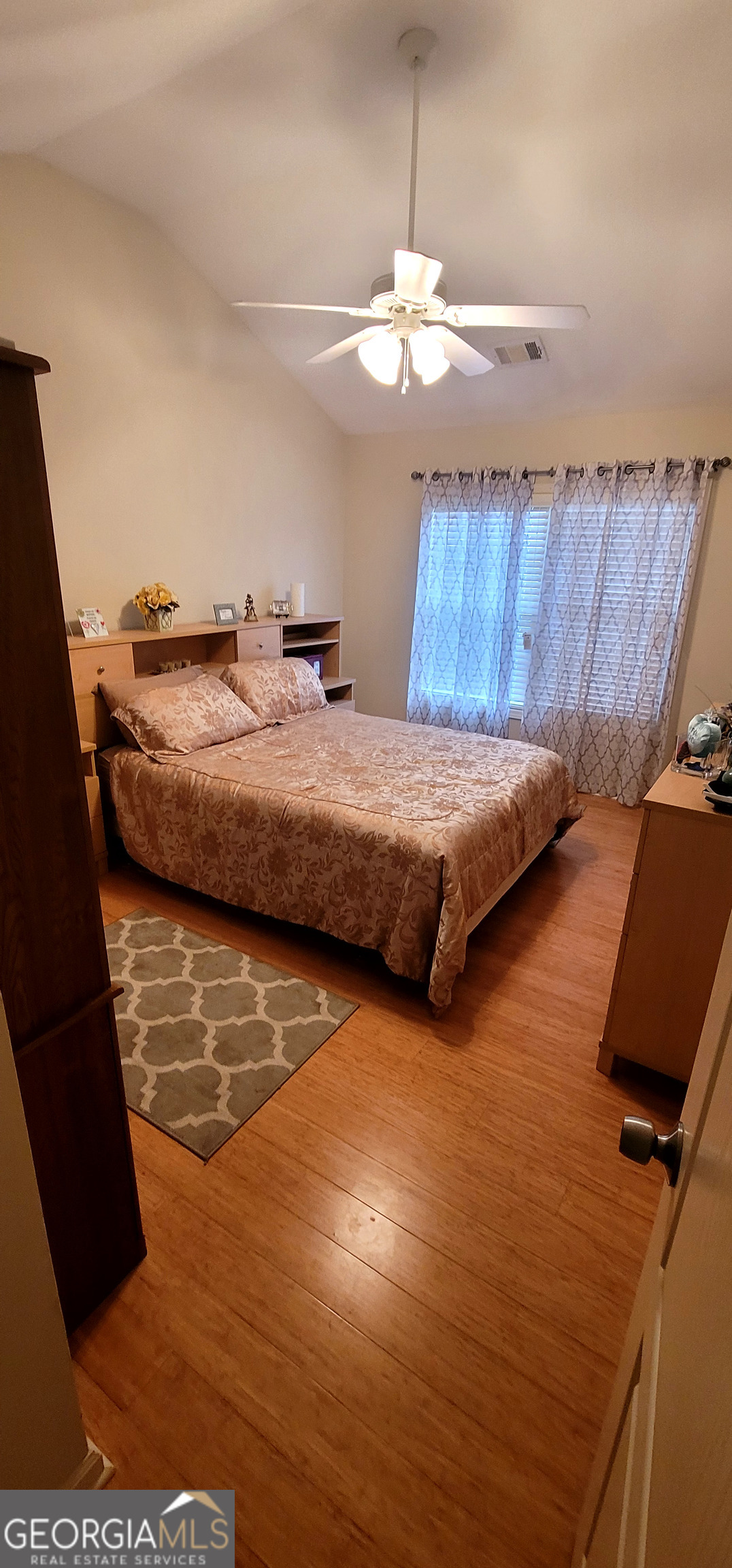 3181 Arbor Oaks Way Southwest Snellville, GA 30039 - Photo 10 of 12 a living room with hard wood floors