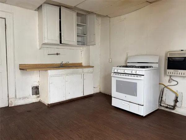 $260,000 | 99 Robinson Street, Binghamton, NY 13904