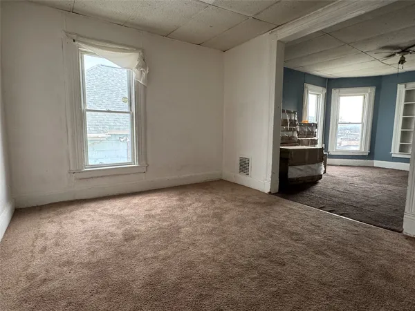 $260,000 | 99 Robinson Street, Binghamton, NY 13904