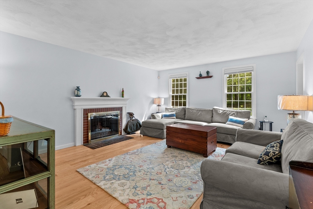 2 Hickory Lane Georgetown, MA 01833 - Photo 11 of 36