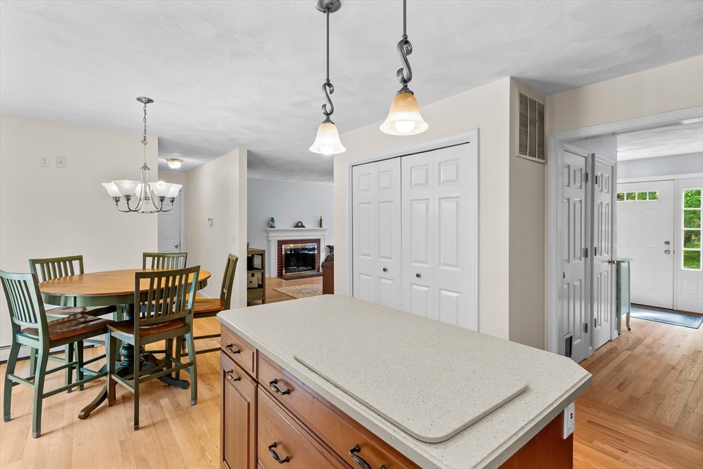 2 Hickory Lane Georgetown, MA 01833 - Photo 5 of 36