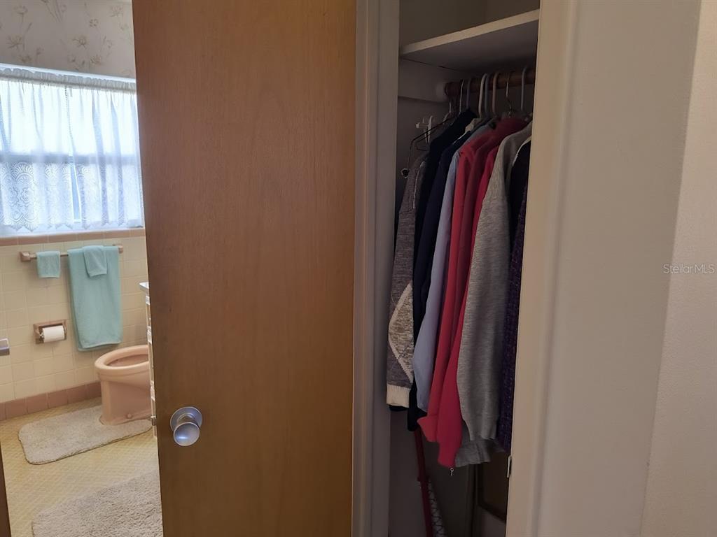 732 Keene Road Largo, FL 33771 - Photo 16 of 38 a view of a walk in closet