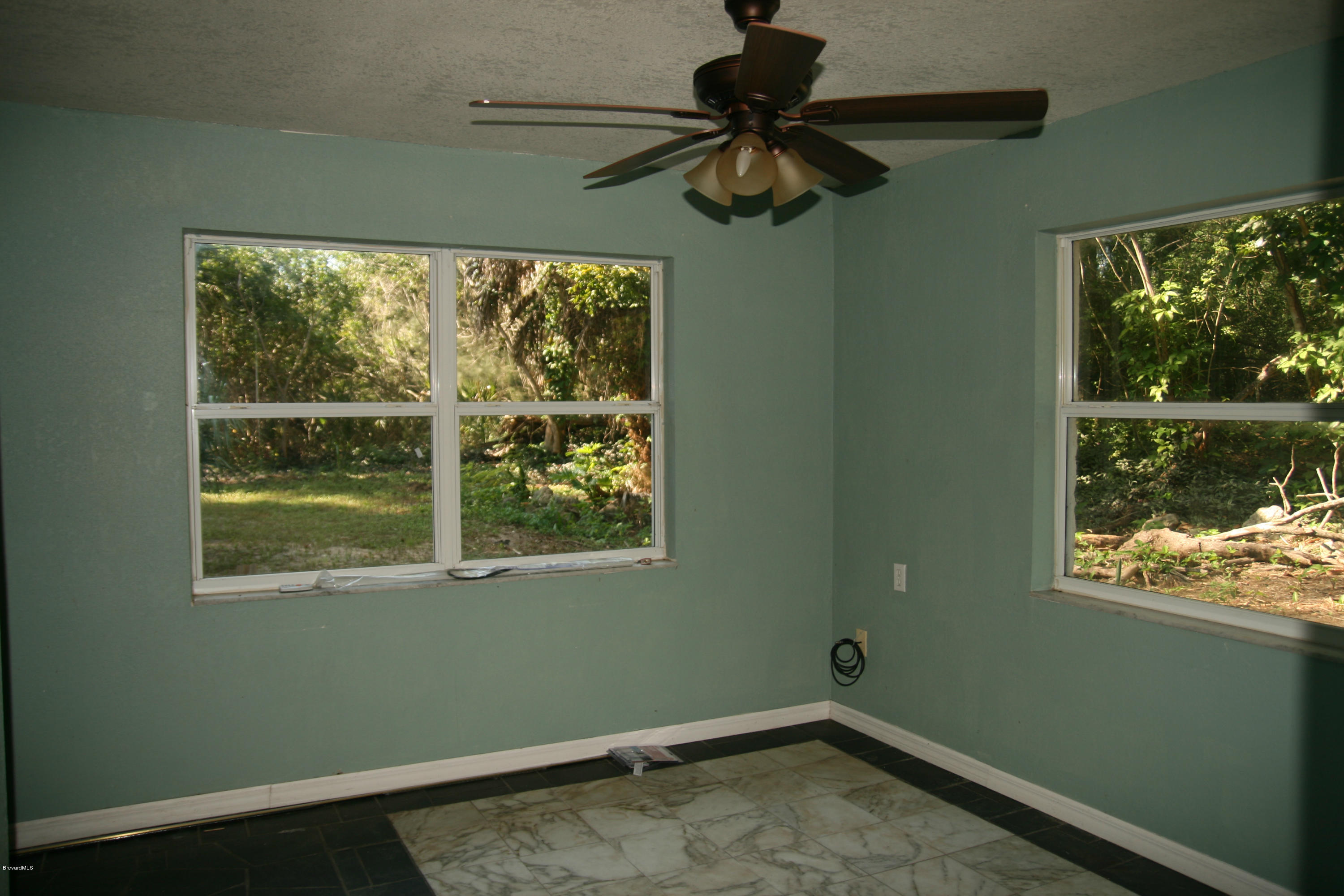 285 East Crisafulli Road Merritt Island, FL 32953 - Photo 9 of 25 Dining room