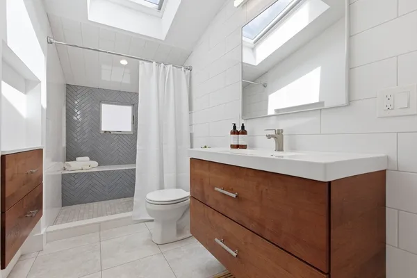 $1,199,000 | 381 Washington Street, Melrose, MA 02176
