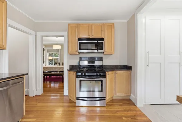 $1,199,000 | 381 Washington Street, Melrose, MA 02176