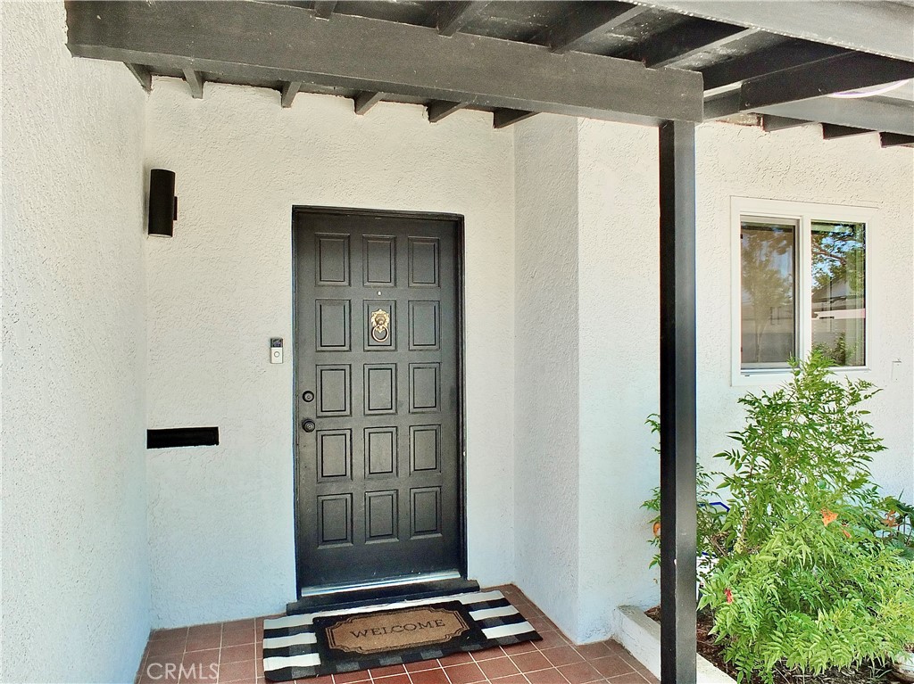 1213 North Studebaker Road Long Beach, CA 90815 - Photo 2 of 4 Front Porch
