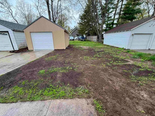 $148,000 | 93 Garfield Avenue, Clintonville, WI 54929