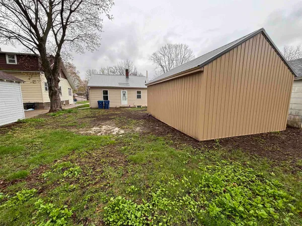$148,000 | 93 Garfield Avenue, Clintonville, WI 54929
