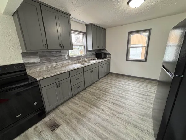 $148,000 | 93 Garfield Avenue, Clintonville, WI 54929