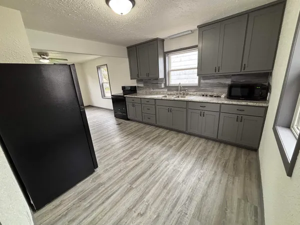 $148,000 | 93 Garfield Avenue, Clintonville, WI 54929