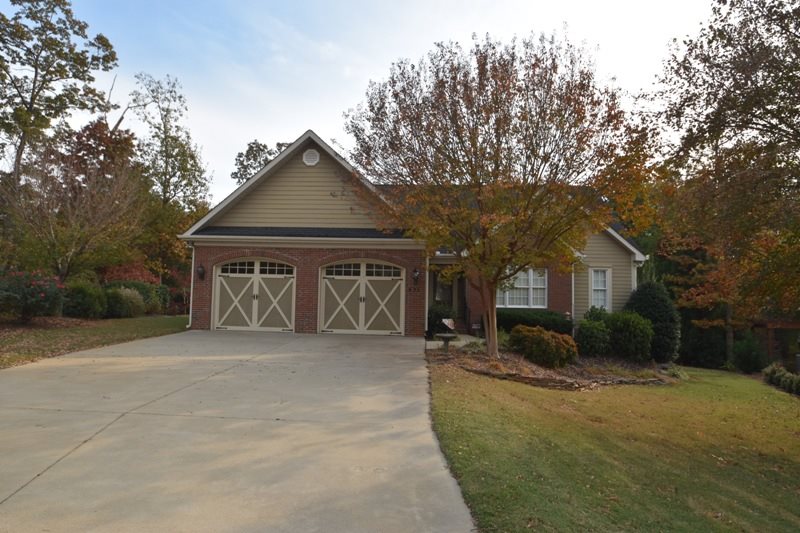 631 Claystone Drive Inman, SC 29349 - Photo 1 of 23