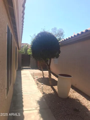 a view of a tennis court