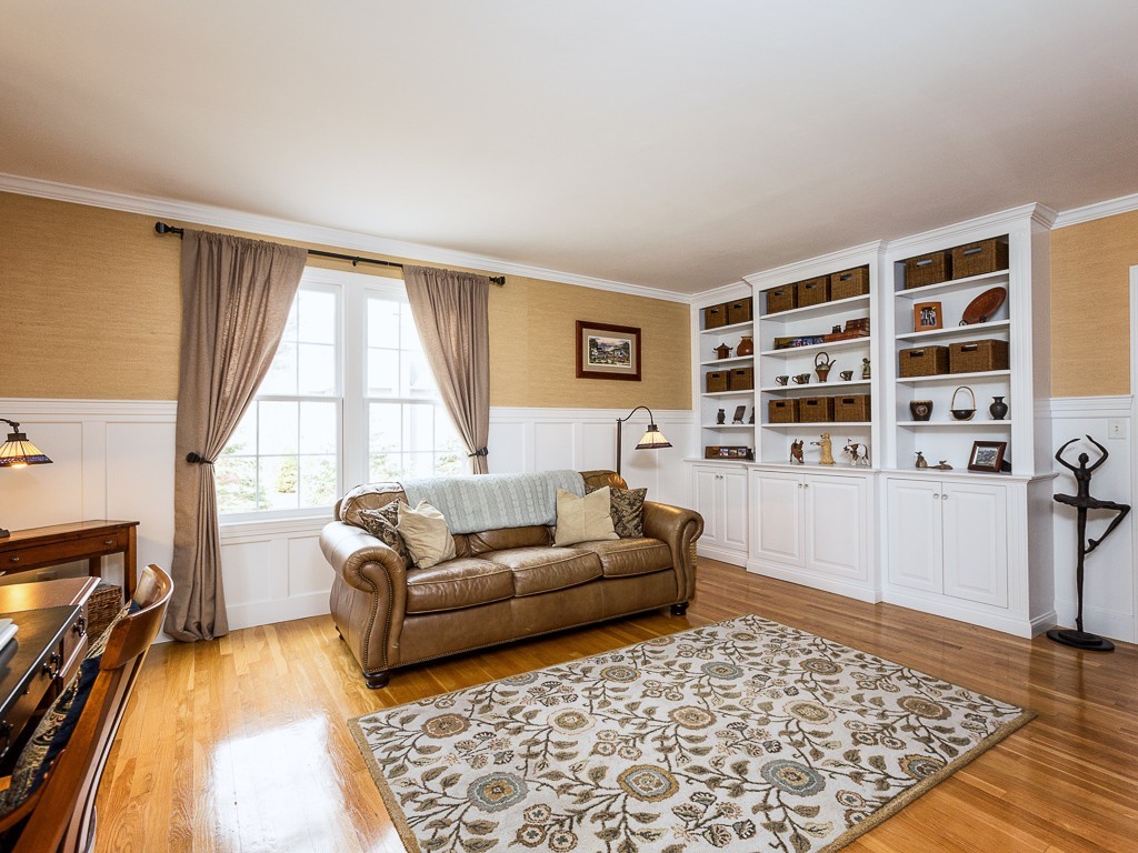 89 Pineswamp Road Ipswich, MA 01938 - Photo 2 of 26 Gallery Image 2