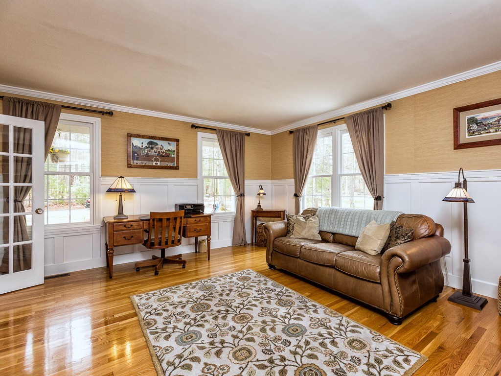 89 Pineswamp Road Ipswich, MA 01938 - Photo 3 of 26 Gallery Image 3
