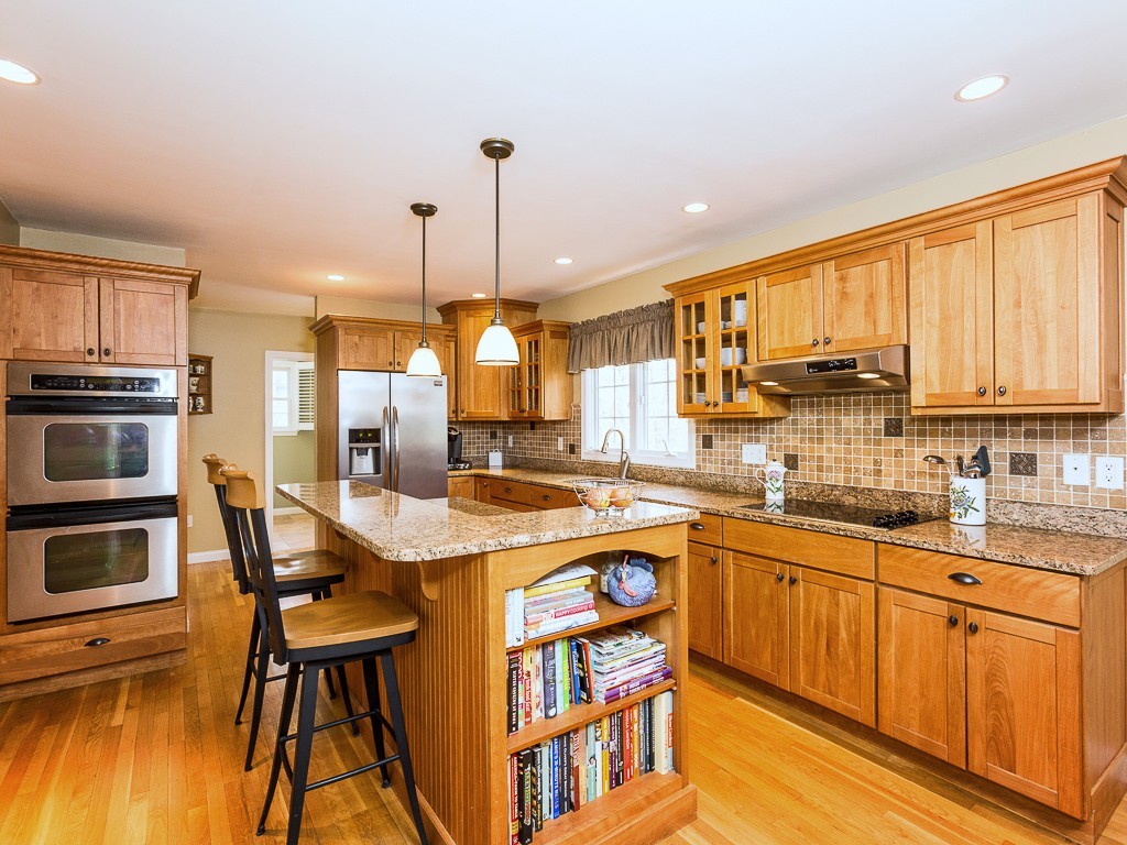 89 Pineswamp Road Ipswich, MA 01938 - Photo 5 of 26 Gallery Image 5