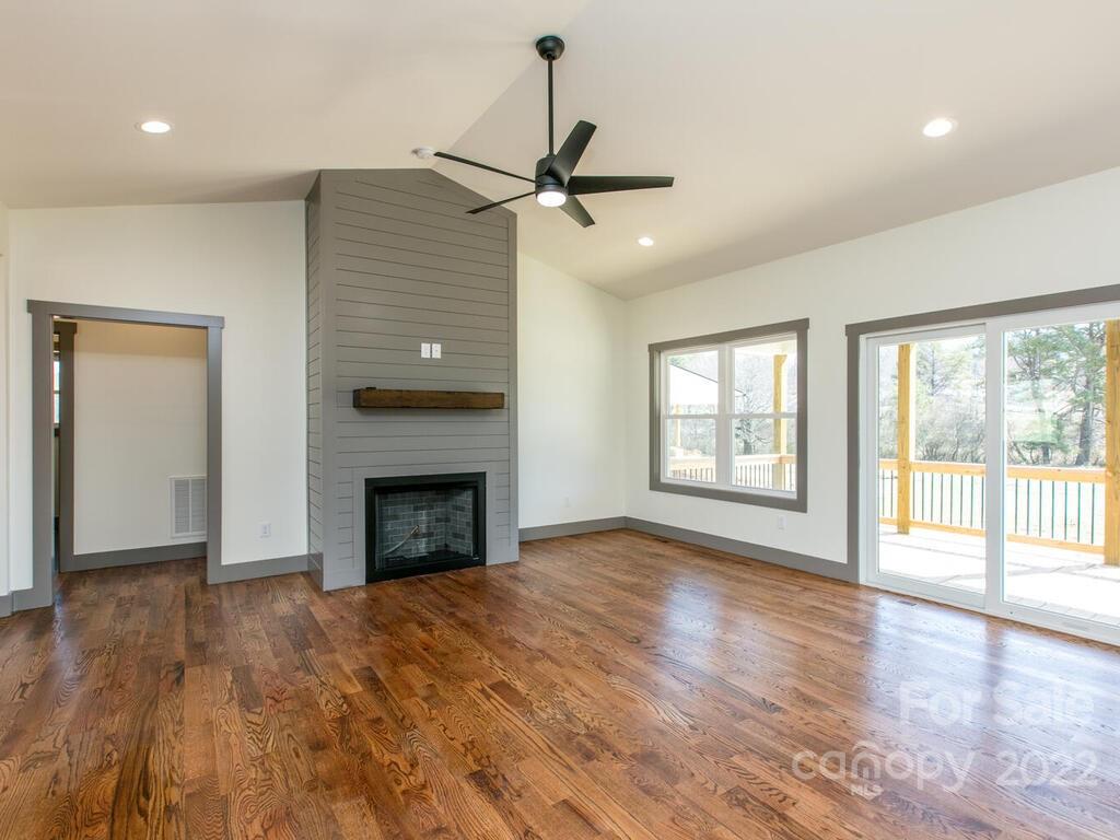 136 Gravely Branch Road Fletcher, NC 28732 - Photo 5 of 37 Gallery Image 5