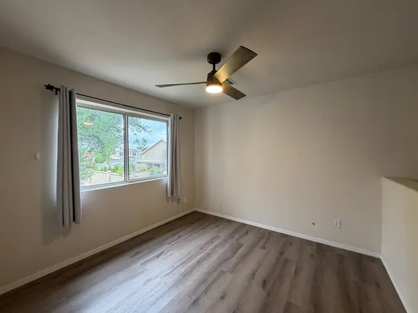 $2,995 | 902 South Surfside Drive, Gilbert, AZ 85233