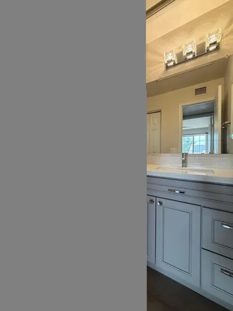 $2,995 | 902 South Surfside Drive, Gilbert, AZ 85233