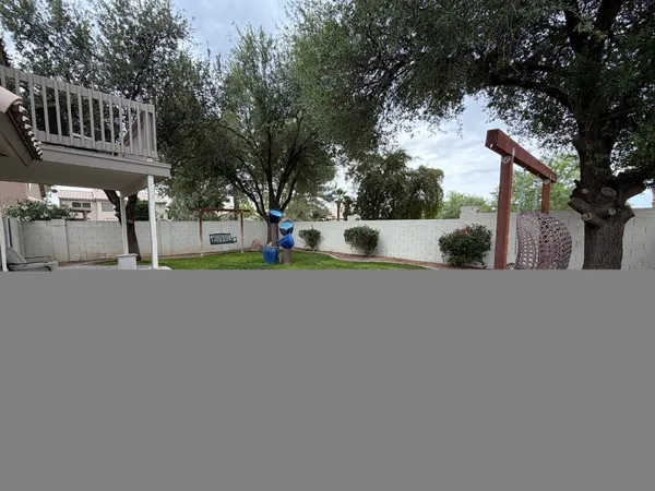 $2,995 | 902 South Surfside Drive, Gilbert, AZ 85233