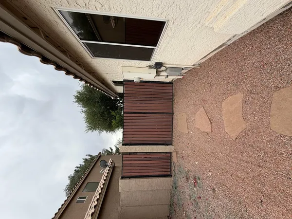 $2,995 | 902 South Surfside Drive, Gilbert, AZ 85233