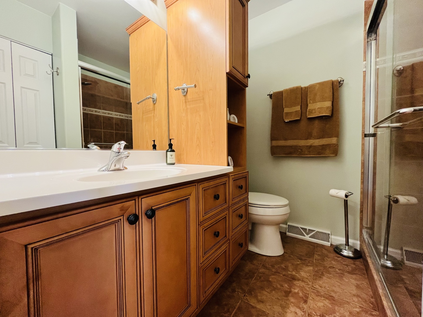 1101 Anthony Road Wheeling, IL 60090 - Photo 12 of 32 Gallery Image 12