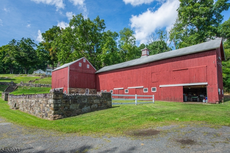 440 Rockaway Valley Road Boonton, NJ 07005 - Photo 8 of 48 Gallery Image 8