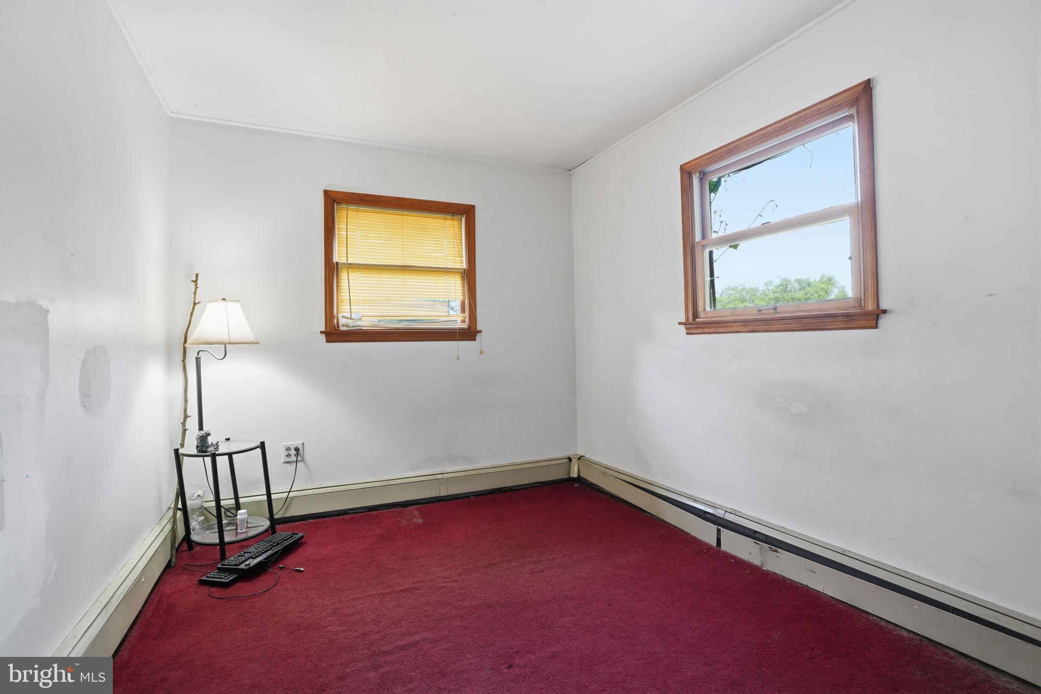 2 Quay Road Levittown, PA 19057 - Photo 13 of 32
