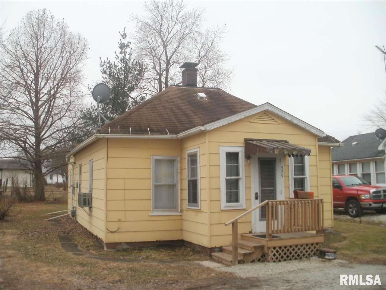 529 5th Street St. David, IL 61563 - Photo 3 of 6 Gallery Image 3