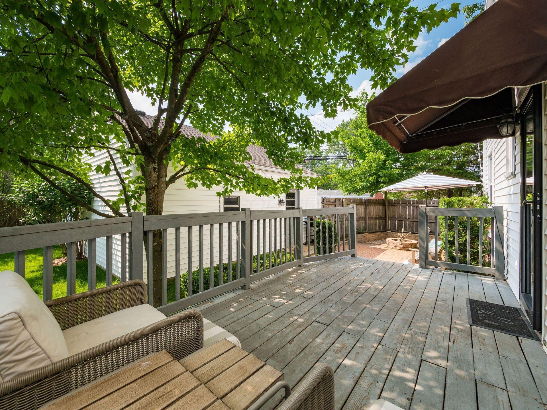 2805 Brandon Road Upper Arlington, OH 43221 - Photo 28 of 40 Deck and patio, perfect for entertaining.
