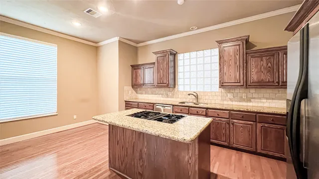 $3,350 | 2418 Ralph Street, Unit B, Houston, TX 77006