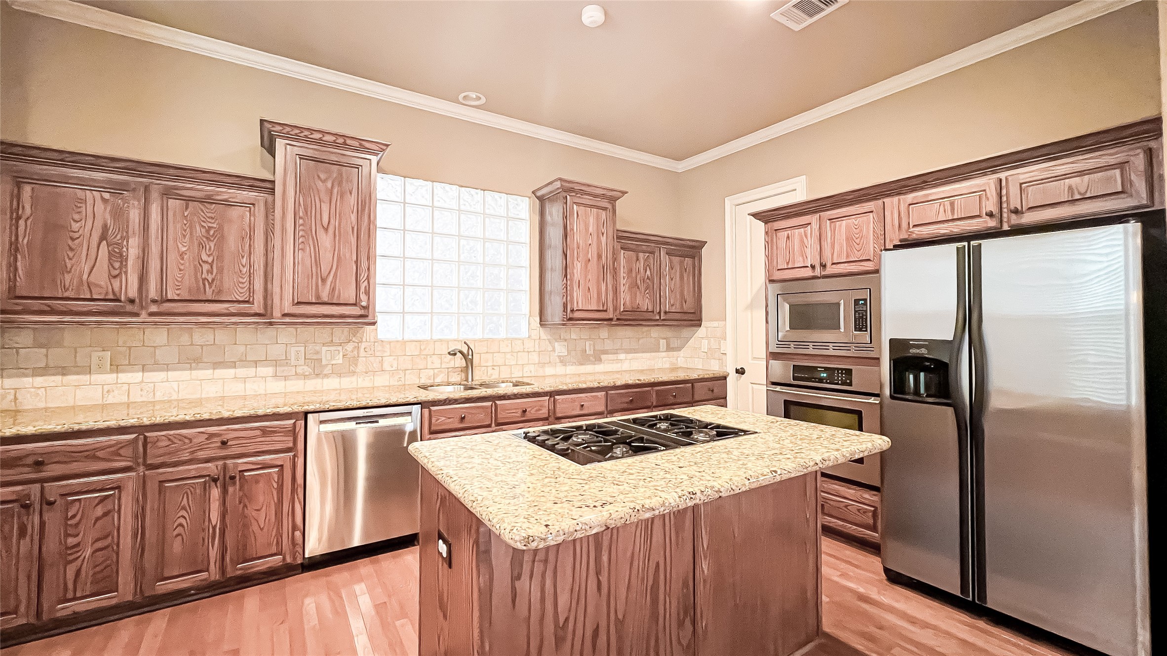 2418 Ralph Street, Unit B Houston, TX 77006 - Photo 6 of 14