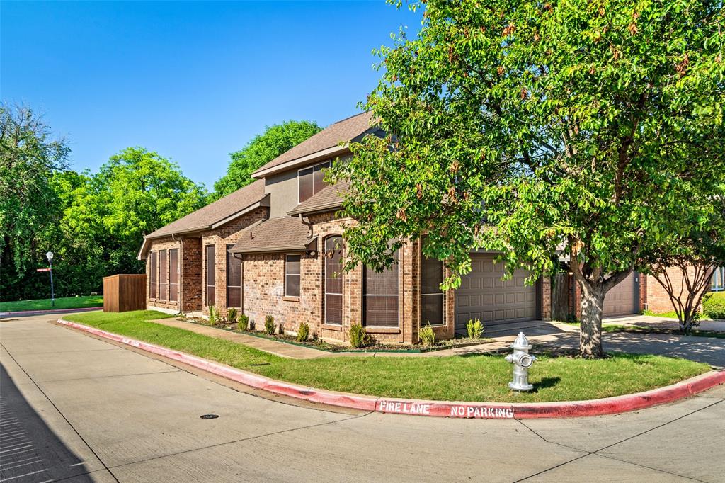 381 Arbor Lane Euless, TX 76039 - Photo 1 of 38