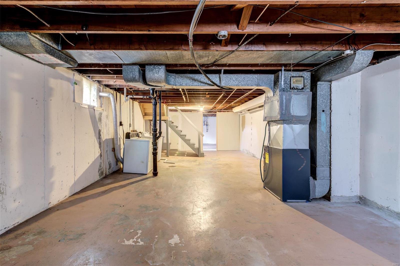 2248 Woodson Road St. Louis, MO 63114 - Photo 13 of 37 Gallery Image 13