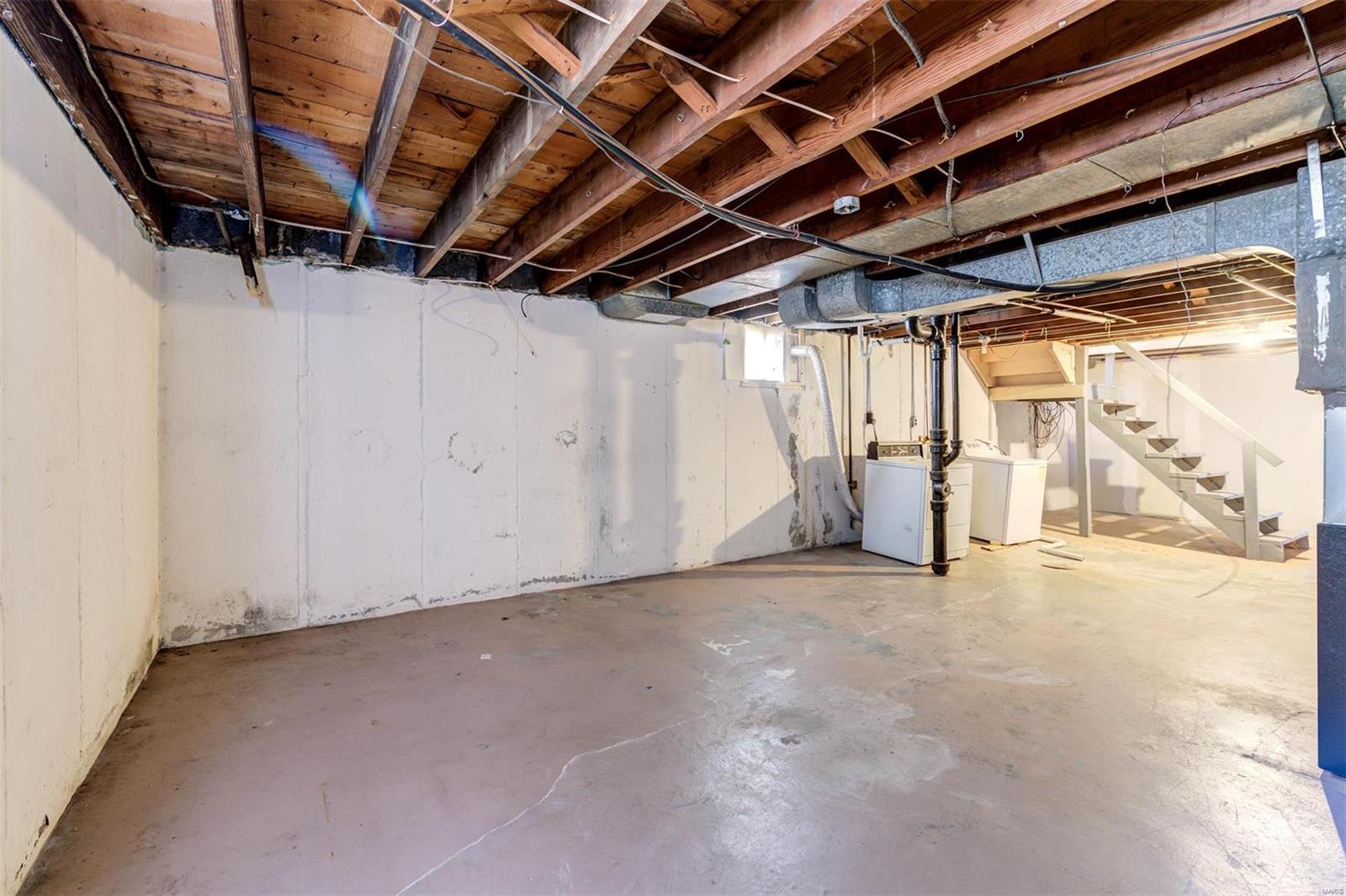 2248 Woodson Road St. Louis, MO 63114 - Photo 14 of 37 Gallery Image 14