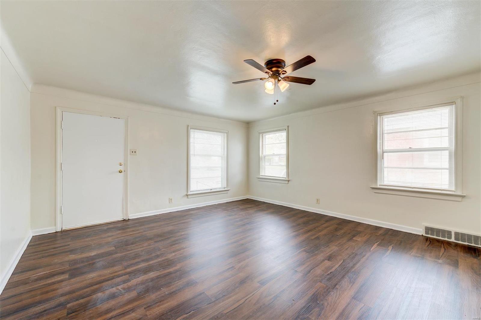 2248 Woodson Road St. Louis, MO 63114 - Photo 19 of 37 Gallery Image 19