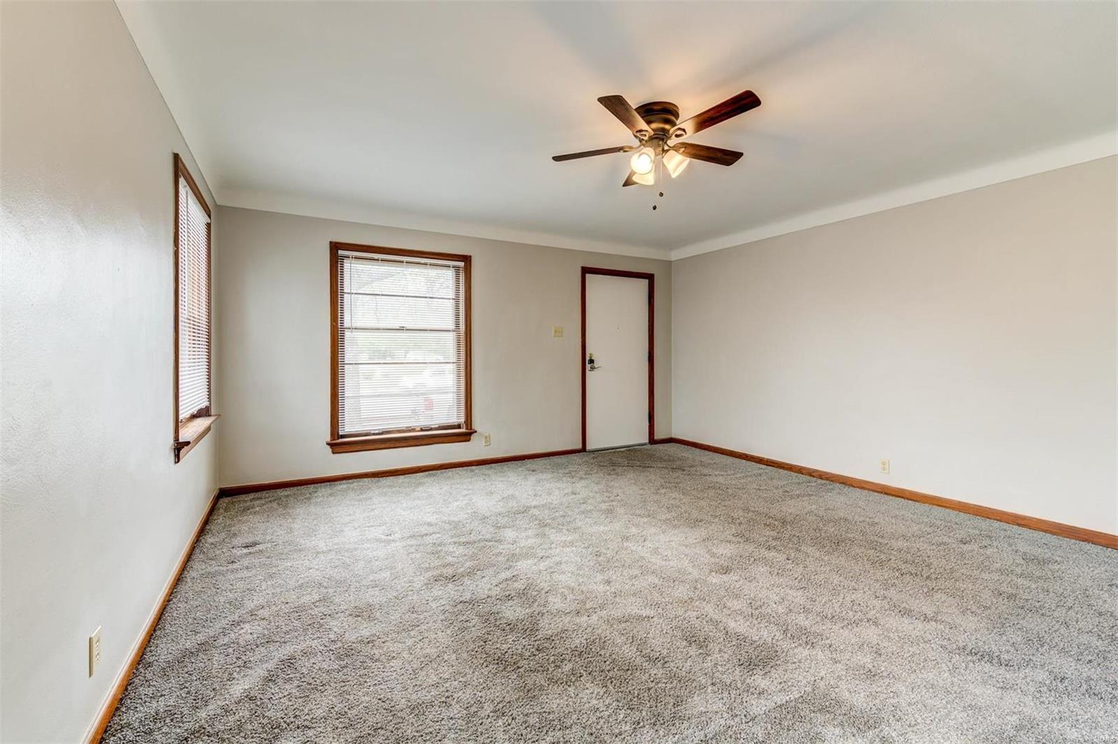 2248 Woodson Road St. Louis, MO 63114 - Photo 3 of 37 Gallery Image 3