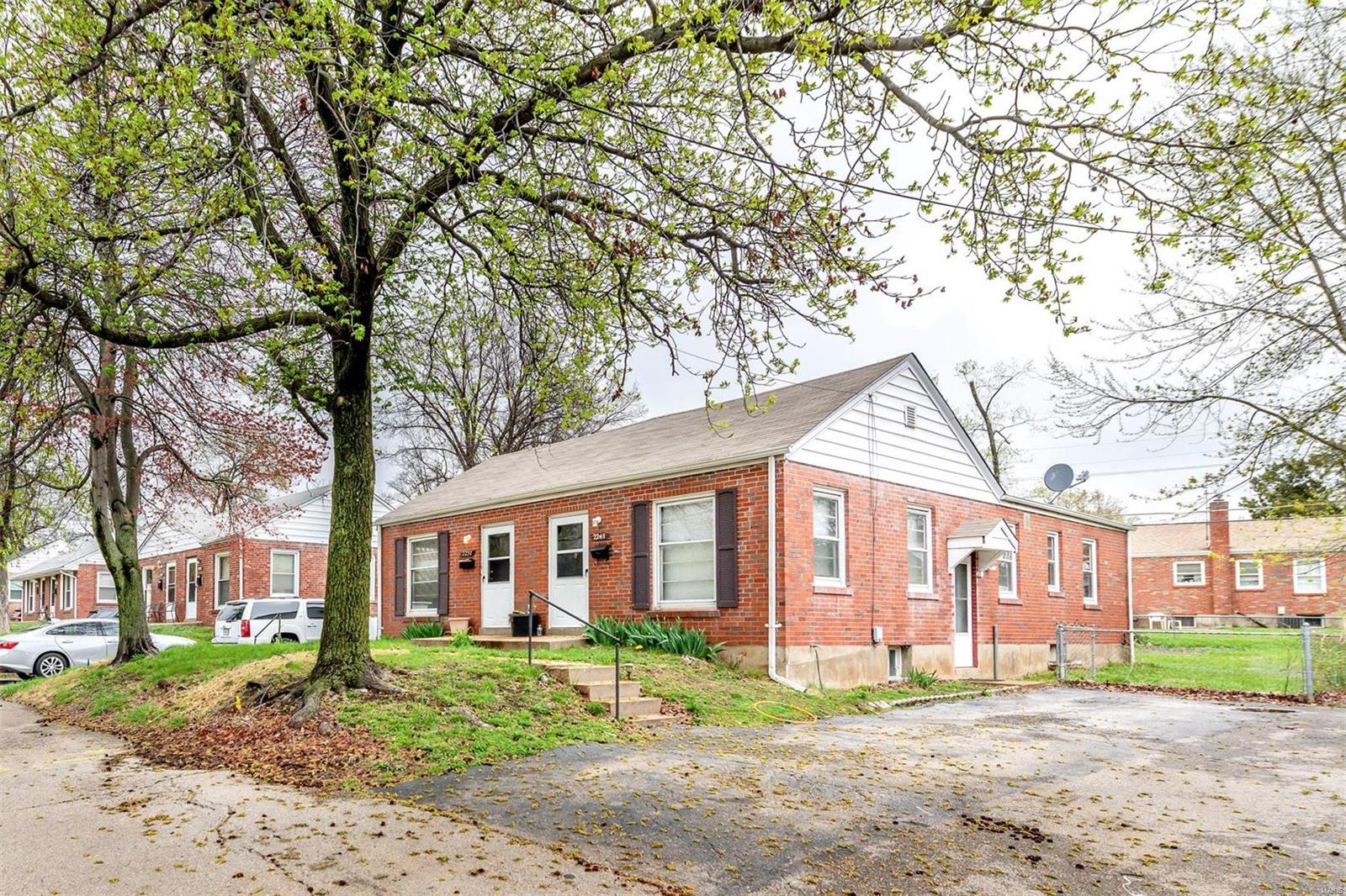 2248 Woodson Road St. Louis, MO 63114 - Photo 35 of 37 Gallery Image 35