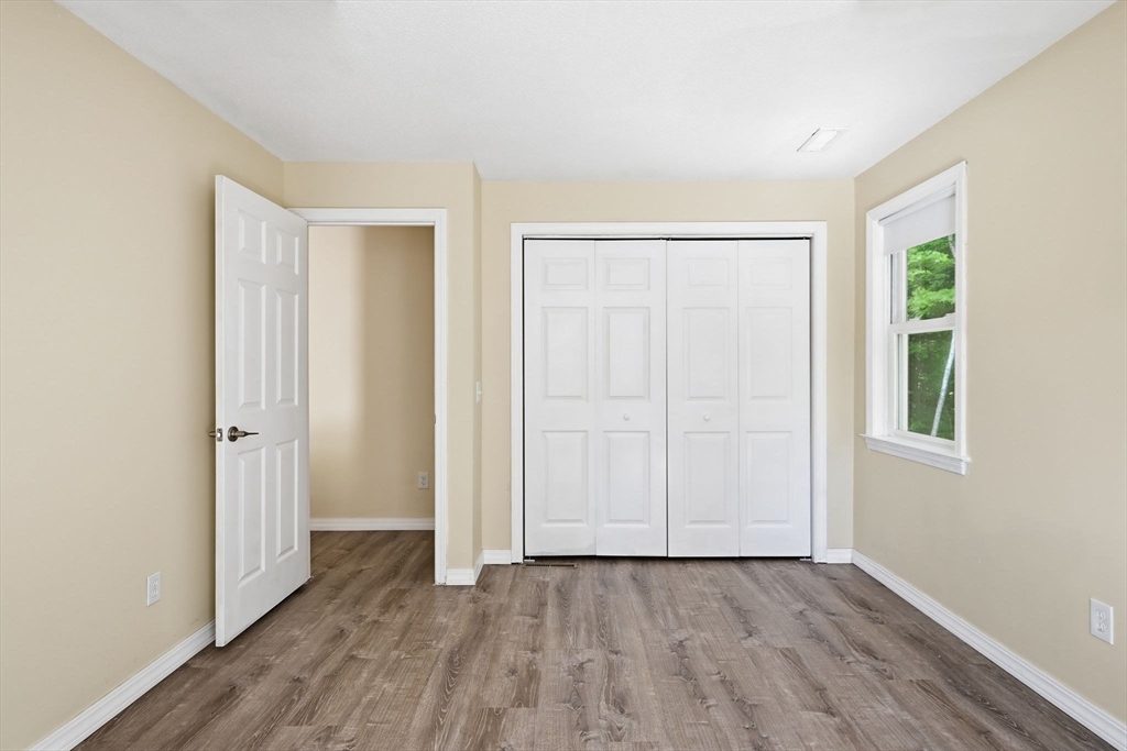 53 Luden Street Springfield, MA 01118 - Photo 18 of 39