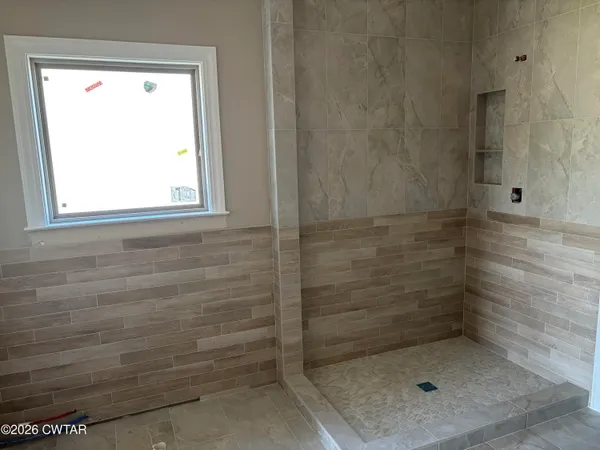 $445,000 | 155 Roxbury Drive, Jackson, TN 38305