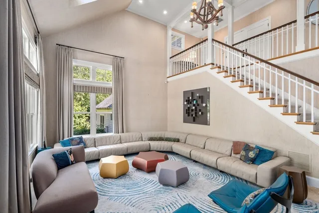 $3,995,000 | 9 Stonegate Lane, Westwood, MA 02090