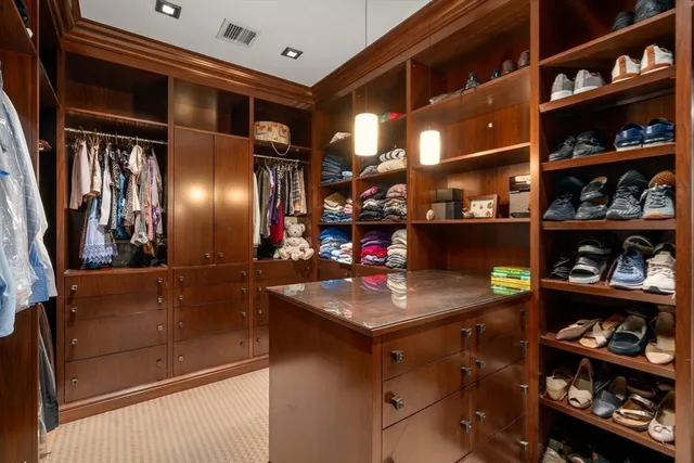 $3,995,000 | 9 Stonegate Lane, Westwood, MA 02090