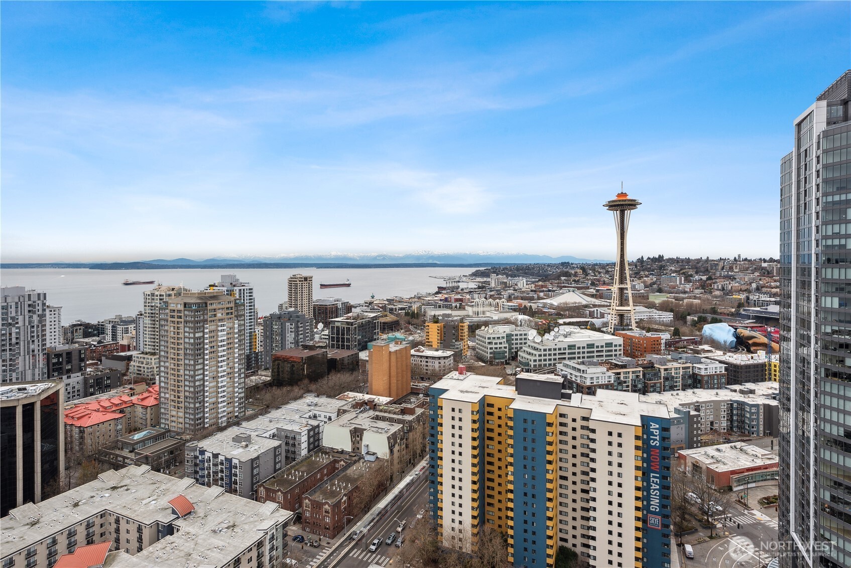 583 Battery Street, Unit 3103N Seattle, WA 98121 - Photo 17 of 39 a view of city